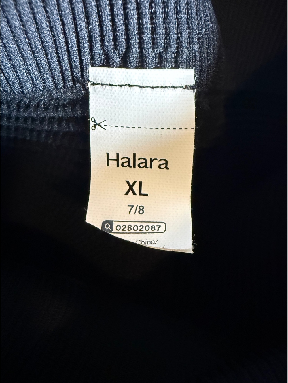 Halara Seamless Flow Waffle High Waisted 7/8 Leggings Black Size XL - Picture 5 of 8